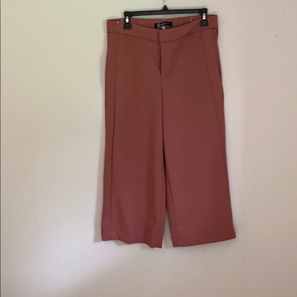 Dress cropped pants